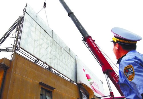 800ƽ���`���V�汻��(qi��ng)��